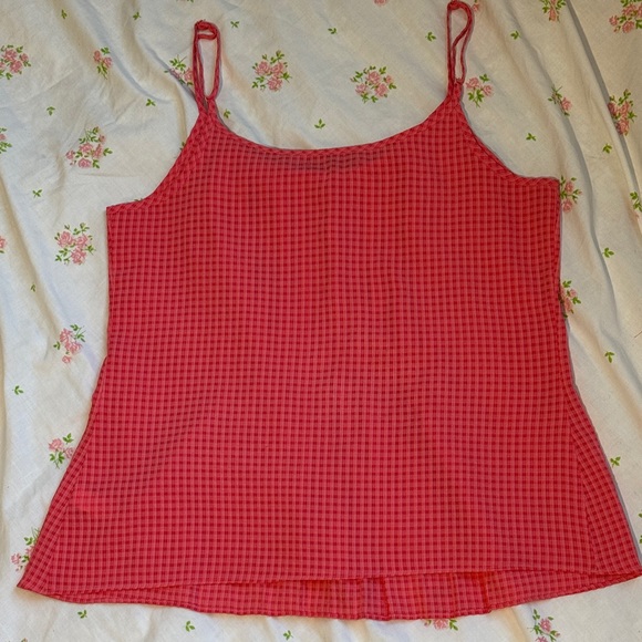 Two toned pink gingham Gap top w/ ajustable straps - Picture 5 of 6